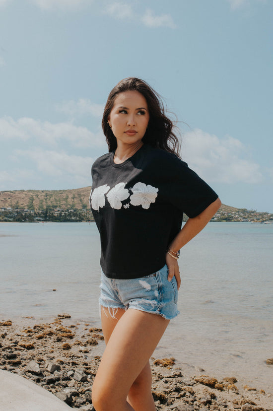 5-BISCUS Crop Top