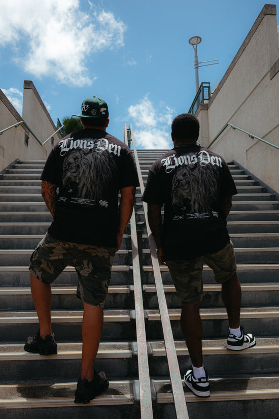 LIONS DEN Tee